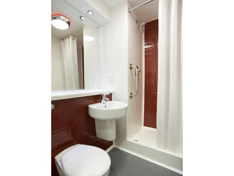 Travelodge Sunderland High Street West Экстерьер фото
